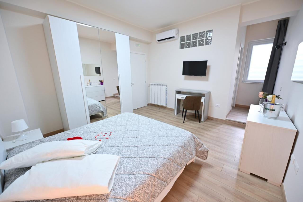 Il Castello Bed&Breakfast San Felice a Cancello Buitenkant foto